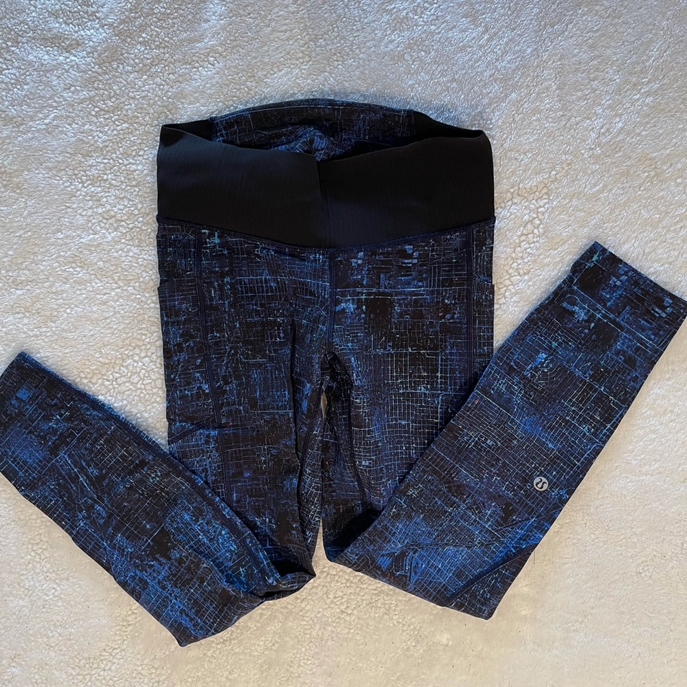 Lululemon leggings size 4